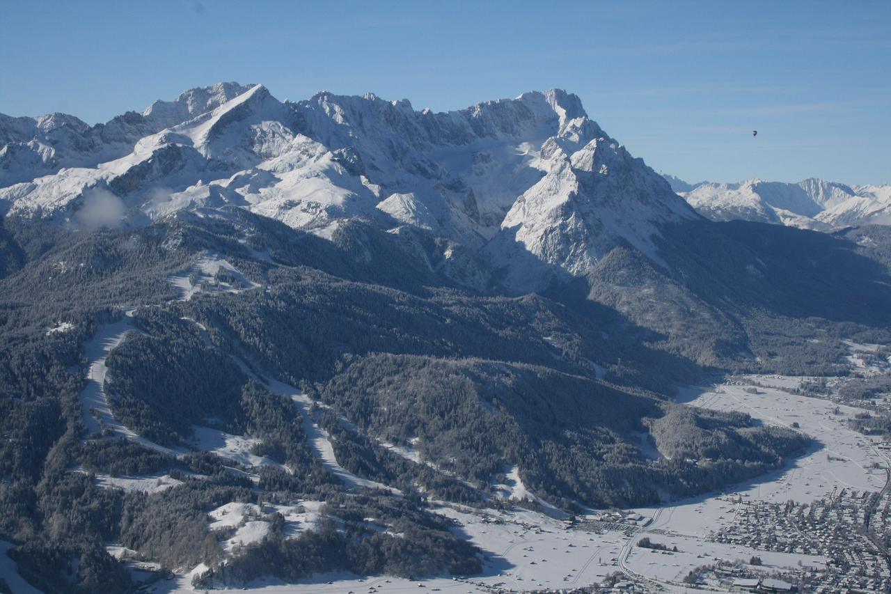 Wolke7 Appartement Garmisch-Partenkirchen Buitenkant foto